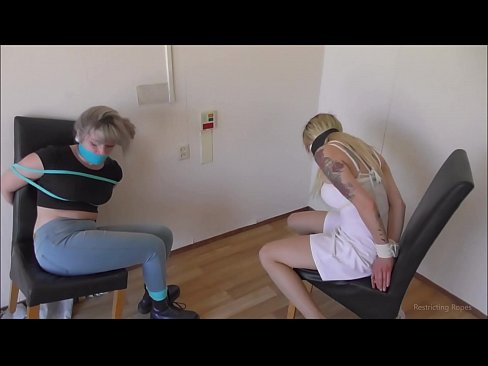 ❤️ Kecanduan / dihijikeun sareng disumbat / budak awéwé dina marabahaya porno homemade di urang% su.redporn-tv.ru% ❌